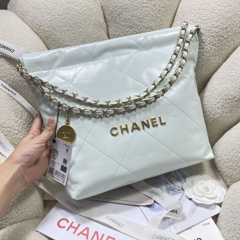 Ch**el hobo 22 bags